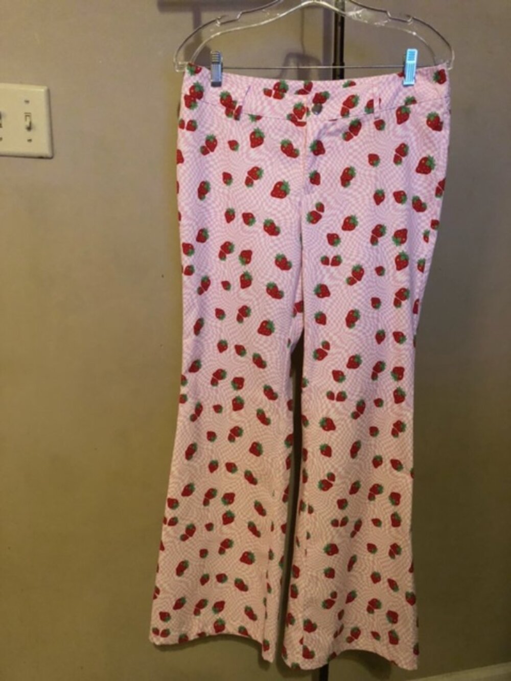 Medium Shein Strawberry Print Flared Pants
